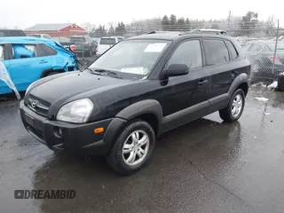 2007 Hyundai Tucson SE with VIN KM8JN72D17U637394, listed as a IAAI auction lot 41505971 with 209,747 mi miles and . Bid and sale history available at DreamBid. Image 2.