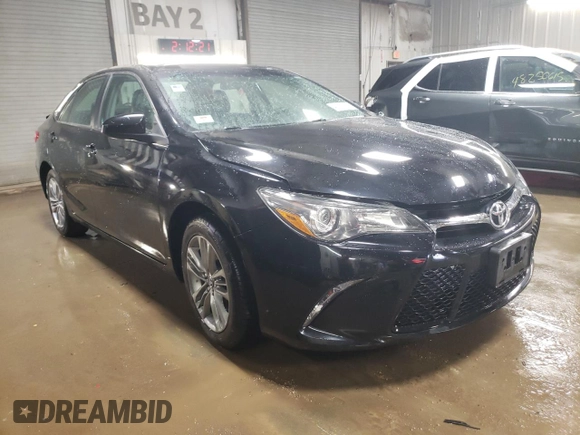 2017 Toyota Camry XLE with VIN 4T1BF1FKXHU428583, listed as a Copart auction lot 48420225 with 58,209 mi miles and Salvage Title. Bid and sale history available at carsss.com. Image 4.