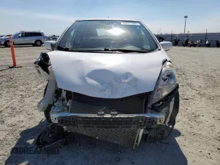 2011 Honda Fit Sport z VIN JHMGE8H59BC002425, wystawiony jako Copart lot #69977564 z przebiegiem 137 729 mil mil oraz Szkoda całkowita • Salvage title. Historia ofert i sprzedaży dostępna na DreamBid. Obrazek 5.