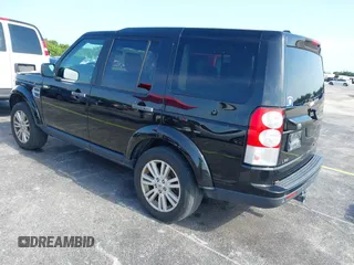 2010 Land Rover LR4 Lux z VIN SALAK2D44AA521489, wystawiony jako IAAI lot #42322498 z przebiegiem 186 164 mil mil oraz . Historia ofert i sprzedaży dostępna na DreamBid. Obrazek 3.