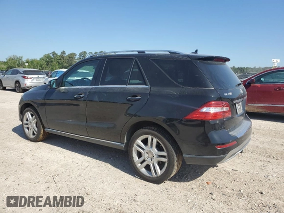2015 Mercedes-Benz M ML 350 with VIN 4JGDA5JB8FA452465, listed as a Copart auction lot 52327605 with 92,609 mi miles and Salvage Title. Bid and sale history available at carsss.com. Image 2.