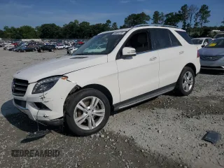 2014 Mercedes-Benz M 350 z VIN 4JGDA5JB4EA386964, wystawiony jako Copart lot #56869705 z przebiegiem 148 375 mil mil oraz Szkoda całkowita • Salvage title. Historia ofert i sprzedaży dostępna na DreamBid. Obrazek 1.