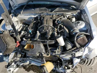2010 Ford Mustang GT500 with VIN 1ZVBP8JS3A5156425, listed as a Copart auction lot 77348134 with 61,984 mi miles and Salvage title. Bid and sale history available at DreamBid. Image 11.