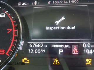 2020 Audi Q5 Premium with VIN WA1ANAFY2L2085872, listed as a IAAI auction lot 42354349 with 67,682 mi miles and . Bid and sale history available at DreamBid. Image 15.