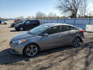 2016 Kia Forte EX with VIN KNAFX4A82G5595252, listed as a Copart auction lot 89169015 with 92,271 mi miles and Salvage Title. Bid and sale history available at carsss.com. Image 1.