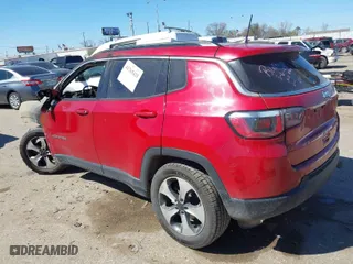 2018 Jeep Compass Latitude with VIN 3C4NJCBB6JT102717, listed as a IAAI auction lot 41765433 with 1 mi miles. Bid and sale history available at carsss.com. Image 3.