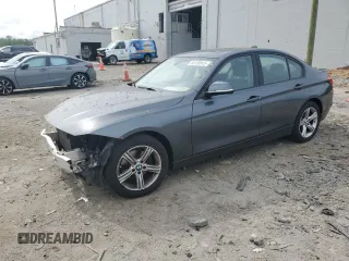 2015 BMW 3 Series 320i xDrive z VIN WBA3C3G56FNS76652, wystawiony jako Copart lot #60138915 z przebiegiem 69 285 mil mil oraz Czysty tytuł • Clean title. Historia ofert i sprzedaży dostępna na DreamBid. Obrazek 1.
