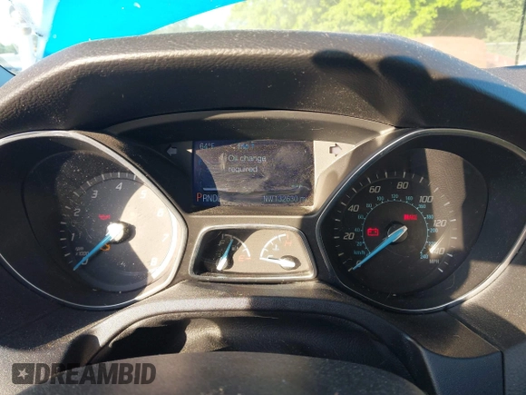 2014 Ford Focus SE with VIN 1FADP3K21EL403591, listed as a IAAI auction lot 42031946 with 132,630 mi miles. Bid and sale history available at carsss.com. Image 7.