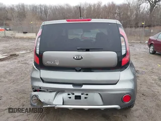 2018 Kia Soul + with VIN KNDJP3A55J7511773, listed as a IAAI auction lot 41747763 with 62,228 mi miles. Bid and sale history available at carsss.com. Image 17.
