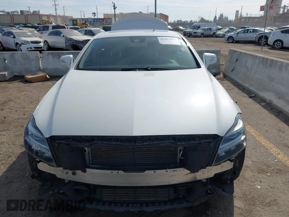 2014 Mercedes-Benz CLS-Class CLS 550 with VIN WDDLJ7DBXEA118935, listed as a IAAI auction lot 41457925 with 62,037 mi miles. Bid and sale history available at carsss.com. Image 13.