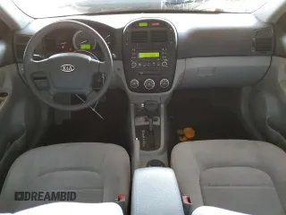 2007 Kia Spectra EX z VIN KNAFE122175466224, wystawiony jako Copart lot #54455405 z przebiegiem 55 616 mil mil oraz Szkody całkowita. Historia ofert i sprzedaży dostępna na DreamBid. Obrazek 8.