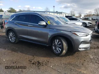 2019 Infiniti QX50 LUXE with VIN 3PCAJ5M18KF135877, listed as a Copart auction lot 71005802 with 55,640 mi miles. Bid and sale history available at carsss.com. Image 4.
