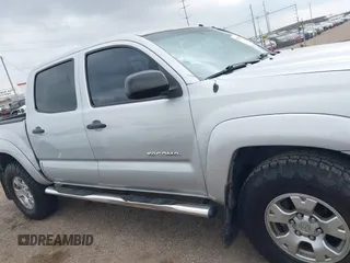 2008 Toyota Tacoma PreRunner with VIN 3TMJU62N48M063986, listed as a IAAI auction lot 41551637 with 235,885 mi miles and . Bid and sale history available at DreamBid. Image 12.