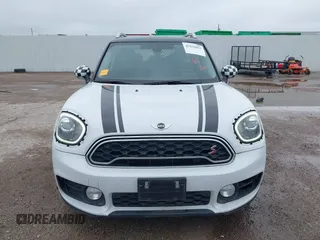 2018 MINI Countryman Cooper S z VIN WMZYT3C31J3D99568, wystawiony jako IAAI lot #42131017 z przebiegiem 54 992 mil mil oraz . Historia ofert i sprzedaży dostępna na DreamBid. Obrazek 12.