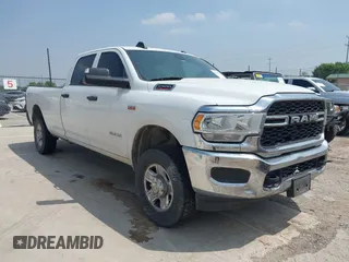 2022 Ram 2500 Tradesman with VIN 3C6UR5HJ0NG125804, listed as a IAAI auction lot 41918930 with 114,232 mi miles. Bid and sale history available at carsss.com. Image 1.