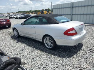 2008 Mercedes-Benz CLK 350 с VIN WDBTK56F68F234800, выставлен на аукционе Copart как лот 58632395 с пробегом Не указан миль и На запчасти • Non repairable. История ставок и продаж доступна на DreamBid. Изображение 2.