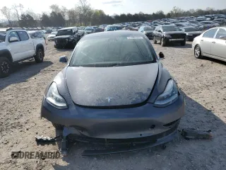 2020 Tesla Model 3 Standard Range Plus z VIN 5YJ3E1EA0LF717655, wystawiony jako Copart lot #51426325 z przebiegiem 34 730 mil mil oraz Szkoda całkowita • Salvage title. Historia ofert i sprzedaży dostępna na DreamBid. Obrazek 5.