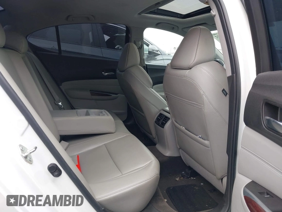 2017 Acura TLX z VIN 19UUB1F35HA010632, wystawiony jako IAAI lot #42433172 z przebiegiem 127 864 mil mil oraz . Historia ofert i sprzedaży dostępna na DreamBid. Obrazek 8.