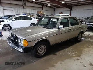 1985 Mercedes-Benz 300 with VIN WDBAB33C2FA244806, listed as a Copart auction lot 52752485 with Not Provided miles and Clean Title. Bid and sale history available at DreamBid. Image 1.