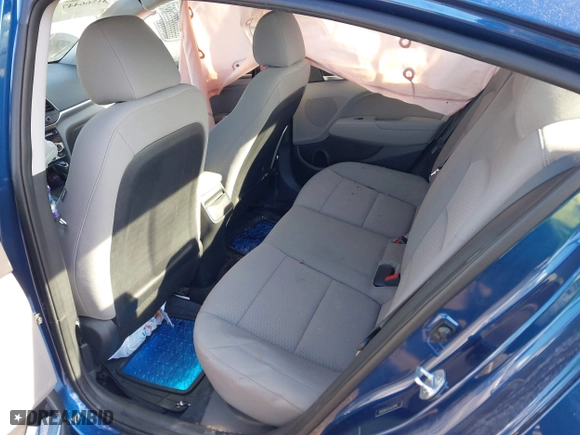 2020 Hyundai Elantra Value Edition with VIN 5NPD84LF0LH630996, listed as a IAAI auction lot 41566447 with 37,017 mi miles. Bid and sale history available at carsss.com. Image 8.