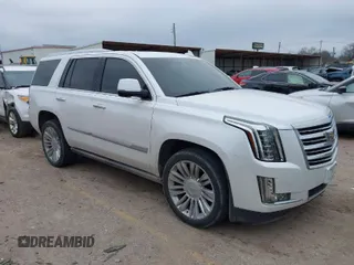 2016 Cadillac Escalade Platinum z VIN 1GYS3DKJ0GR405742, wystawiony jako IAAI lot #41639802 z przebiegiem 77 576 mil mil oraz . Historia ofert i sprzedaży dostępna na DreamBid. Obrazek 1.