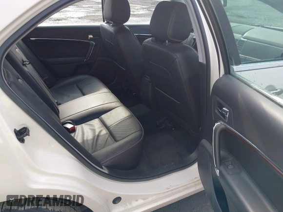 2012 Lincoln MKZ with VIN 3LNHL2JC3CR834133, listed as a IAAI auction lot 42031211 with 111,774 mi miles. Bid and sale history available at carsss.com. Image 8.