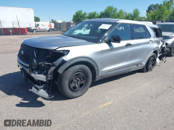 2022 Ford Police Interceptor z VIN 1FM5K8AC1NGA54845, wystawiony jako IAAI lot #42652519 z przebiegiem 17 893 mil mil oraz . Historia ofert i sprzedaży dostępna na DreamBid. Obrazek 2.