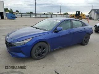 2021 Hyundai Elantra SEL z VIN 5NPLS4AG0MH006061, wystawiony jako Copart lot #56562665 z przebiegiem 62 689 mil mil oraz Szkoda całkowita • Salvage title. Historia ofert i sprzedaży dostępna na DreamBid. Obrazek 1.