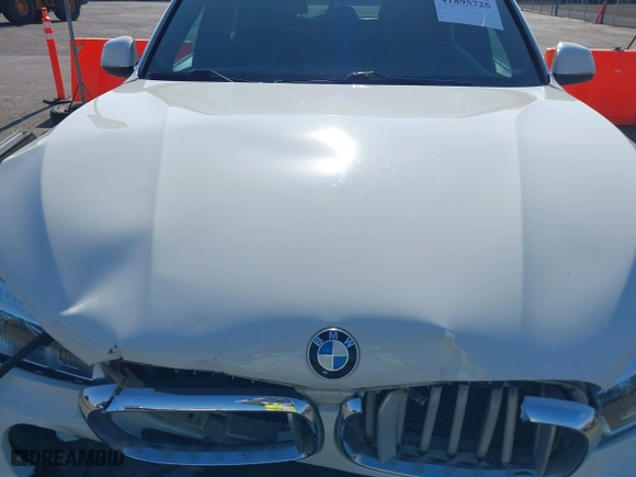 2017 BMW X5 sDrive35i with VIN 5UXKR2C53H0U19763, listed as a IAAI auction lot 41895725 with 101,361 mi miles. Bid and sale history available at carsss.com. Image 10.