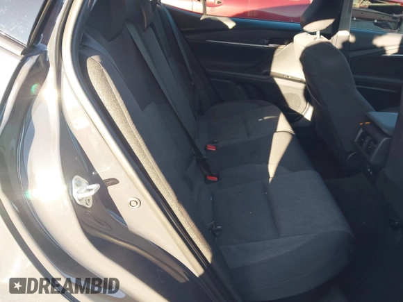 2025 Toyota Camry LE with VIN 4T1DAACK6SU013957, listed as a IAAI auction lot 41500800 with 31,414 mi miles and . Bid and sale history available at DreamBid. Image 8.