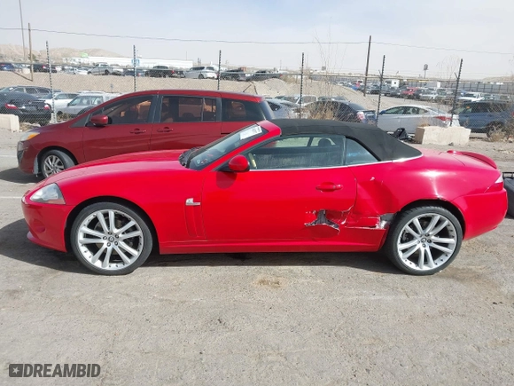 2007 Jaguar XK with VIN SAJWA44B375B07183, listed as a IAAI auction lot 41682977 with 41,502 mi miles. Bid and sale history available at carsss.com. Image 15.
