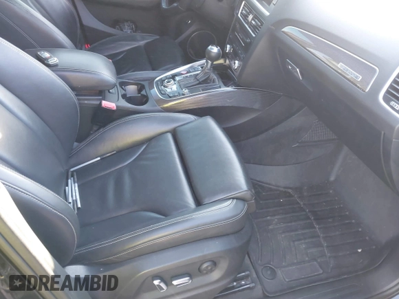 2014 Audi SQ5 Prestige with VIN WA1VGAFP6EA100952, listed as a IAAI auction lot 41006756 with 122,366 mi miles and . Bid and sale history available at DreamBid. Image 5.