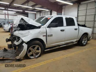 2016 Ram 1500 Express z VIN 3C6RR7KT1GG112302, wystawiony jako Copart lot #48183265 z przebiegiem 209 668 mil mil oraz Szkoda całkowita • Salvage title. Historia ofert i sprzedaży dostępna na DreamBid. Obrazek 1.