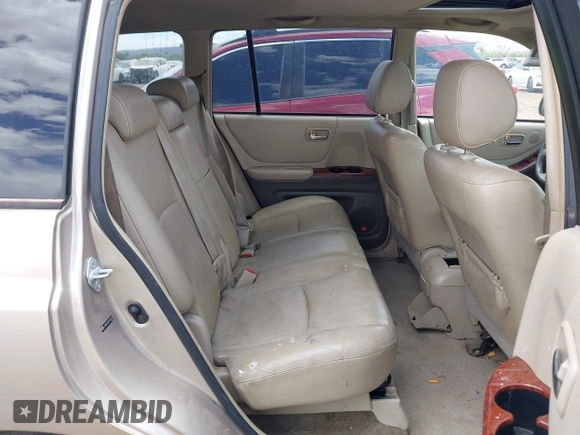 2007 Toyota Highlander Hybrid with VIN JTEGW21A570019035, listed as a IAAI auction lot 42042174 with 1 mi miles. Bid and sale history available at carsss.com. Image 8.