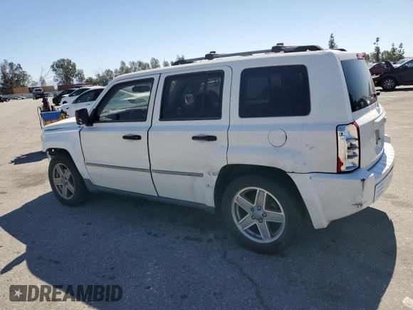 2008 Jeep Patriot Limited with VIN 1J8FT48W88D519179, listed as a Copart auction lot 49710235 with 140,578 mi miles and Salvage Title. Bid and sale history available at DreamBid. Image 2.
