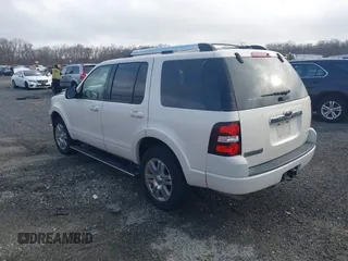 2009 Ford Explorer Limited with VIN 1FMEU75EX9UA34987, listed as a IAAI auction lot 41848673 with 203,661 mi miles. Bid and sale history available at carsss.com. Image 3.
