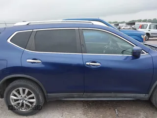 2018 Nissan Rogue SV with VIN KNMAT2MV4JP539372, listed as a IAAI auction lot 41993262 with 77,575 mi miles. Bid and sale history available at carsss.com. Image 13.