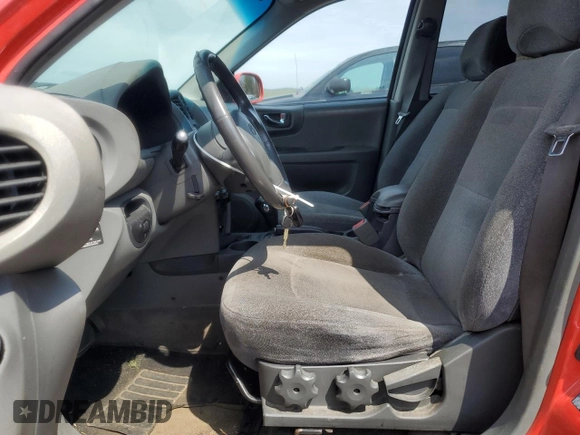 2003 Hyundai Santa Fe GLS z VIN KM8SC13D83U498381, wystawiony jako Copart lot #55393305 z przebiegiem 140 852 mil mil oraz Szkoda całkowita • Salvage title. Historia ofert i sprzedaży dostępna na DreamBid. Obrazek 7.