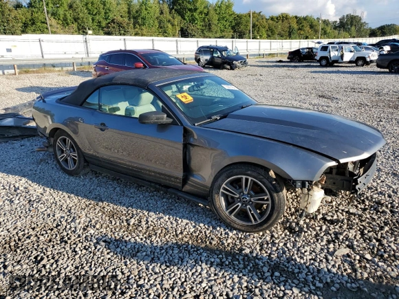 2010 Ford Mustang V6 с VIN 1ZVBP8EN0A5127744, выставлен на аукционе Copart как лот 73587404 с пробегом 113 981 миль миль и Чистый • Clean title. История ставок и продаж доступна на DreamBid. Изображение 4.