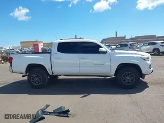 2018 Toyota Tacoma SR5 with VIN 3TMAZ5CN9JM054717, listed as a IAAI auction lot 40548037 with 85,833 mi miles. Bid and sale history available at carsss.com. Image 14.