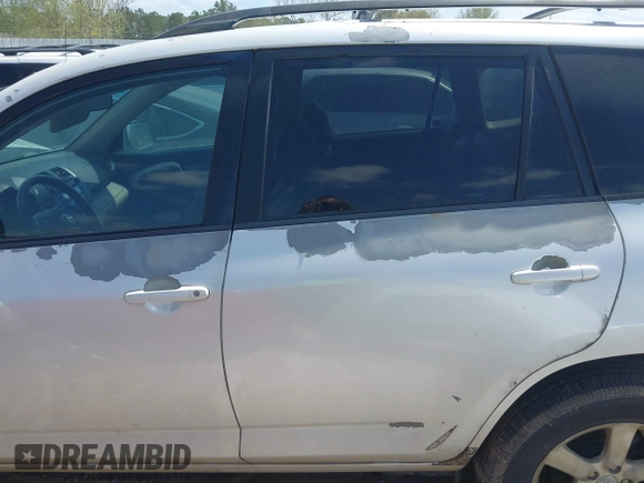 2007 Toyota RAV4 Limited with VIN JTMZK34V875015951, listed as a IAAI auction lot 41627503 with 212,521 mi miles. Bid and sale history available at carsss.com. Image 6.