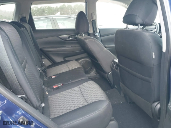 2019 Nissan Rogue SL with VIN 5N1AT2MTXKC822202, listed as a IAAI auction lot 41711830 with 31,246 mi miles. Bid and sale history available at carsss.com. Image 8.