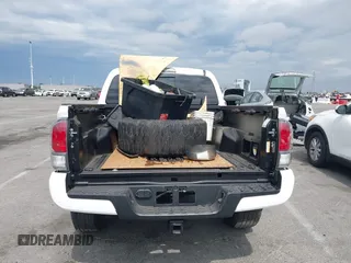 2023 Toyota Tacoma SR с VIN 3TMCZ5AN3PM649180, выставлен на аукционе IAAI как лот 42418511 с пробегом 11 275 миль миль и . История ставок и продаж доступна на DreamBid. Изображение 16.