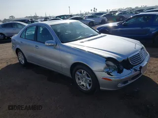 2003 Mercedes-Benz E 320 z VIN WDBUF65J83A123997, wystawiony jako IAAI lot #41637827 z przebiegiem 167 307 mil mil oraz . Historia ofert i sprzedaży dostępna na DreamBid. Obrazek 1.