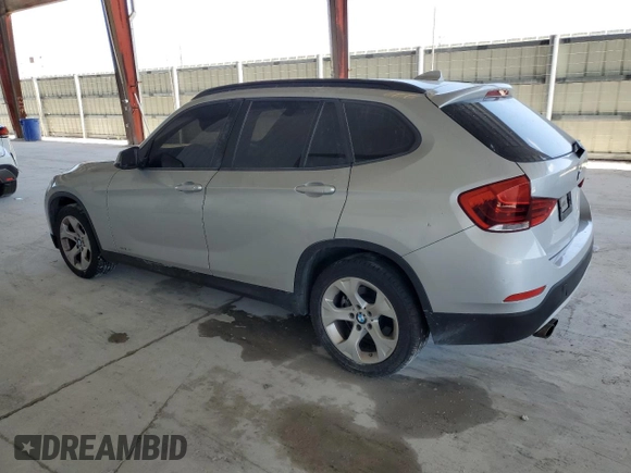 2014 BMW X1 sDrive28i z VIN WBAVM1C57EVW50653, wystawiony jako Copart lot #57309385 z przebiegiem Nie podano mil oraz Szkoda całkowita • Salvage title. Historia ofert i sprzedaży dostępna na DreamBid. Obrazek 2.