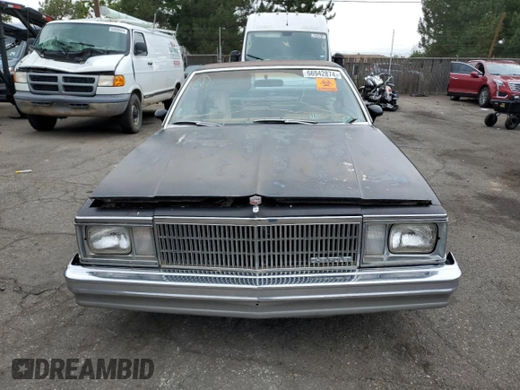 1980 Chevrolet El Camino z VIN 1W80HAK416341, wystawiony jako Copart lot #66942874 z przebiegiem 89 240 mil mil oraz Czysty tytuł • Clean title. Historia ofert i sprzedaży dostępna na DreamBid. Obrazek 5.