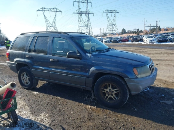 2002 Jeep Grand Cherokee Laredo with VIN 1J4GW48NX2C243282, listed as a IAAI auction lot 41362493 with 201,932 mi miles. Bid and sale history available at carsss.com. Image 1.