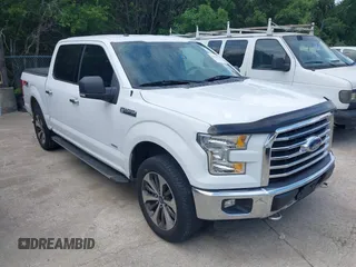 2015 Ford F-150 XLT z VIN 1FTEW1EG7FKE14521, wystawiony jako IAAI lot #42418374 z przebiegiem 293 364 mil mil oraz . Historia ofert i sprzedaży dostępna na DreamBid. Obrazek 1.
