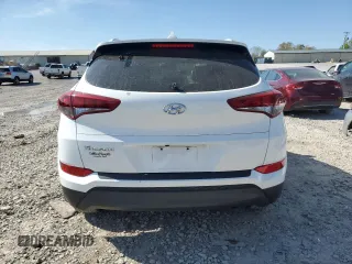 2018 Hyundai Tucson SEL with VIN KM8J33A44JU752675, listed as a Copart auction lot 52391965 with 111,715 mi miles and Clean Title. Bid and sale history available at carsss.com. Image 6.