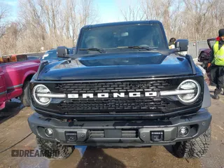 2023 Ford Bronco with VIN 1FMEE5DP9PLB82362, listed as a IAAI auction lot 41443809 with 13,567 mi miles and . Bid and sale history available at DreamBid. Image 12.